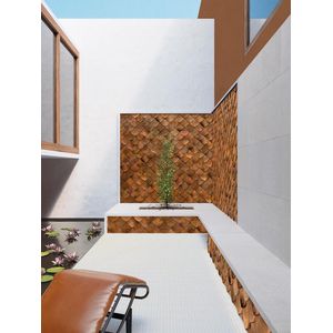 Levels Scale Corten 22.1x23.5x0.9-3.3
