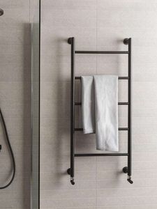 Радиатор водного типа Rad. Round Negro 56x120
